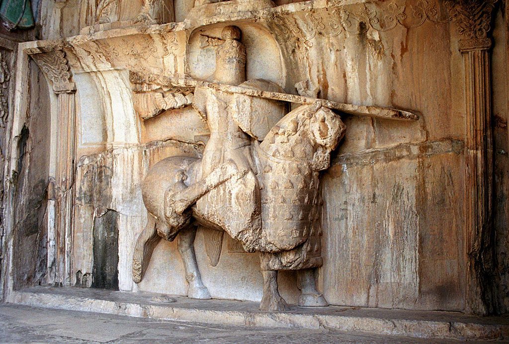 Statue équestre de Bahram Gur